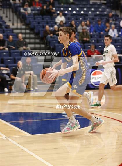 Thumbnail 3 in Pendleton vs. Colfax (Avista Holiday Tournament) photogallery.