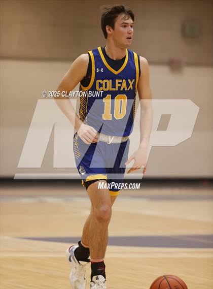 Thumbnail 3 in Pendleton vs. Colfax (Avista Holiday Tournament) photogallery.
