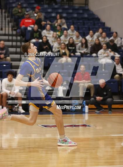 Thumbnail 3 in Pendleton vs. Colfax (Avista Holiday Tournament) photogallery.