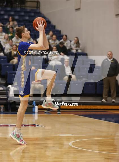 Thumbnail 2 in Pendleton vs. Colfax (Avista Holiday Tournament) photogallery.