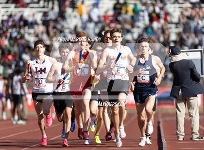 Thumbnail 1 in Penn Relays (Distance Medley) photogallery.