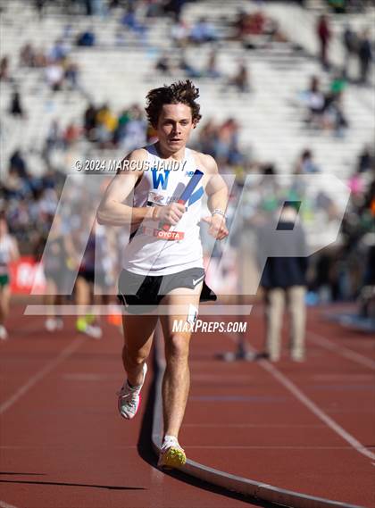Thumbnail 1 in Penn Relays (Distance Medley) photogallery.