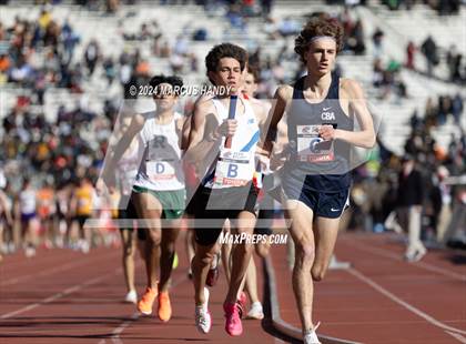 Thumbnail 3 in Penn Relays (Distance Medley) photogallery.