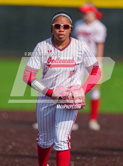 Thumbnail 1 in Ooltewah vs. Summit photogallery.
