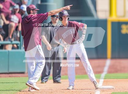 Thumbnail 1 in Ira vs. Fayetteville (UIL 1A Baseball Final) photogallery.