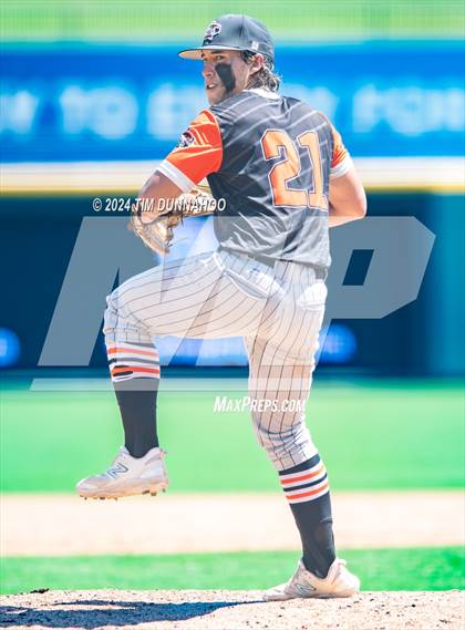 Thumbnail 2 in Ira vs. Fayetteville (UIL 1A Baseball Final) photogallery.