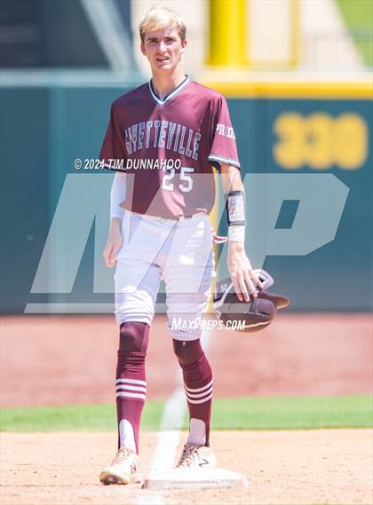 Thumbnail 2 in Ira vs. Fayetteville (UIL 1A Baseball Final) photogallery.