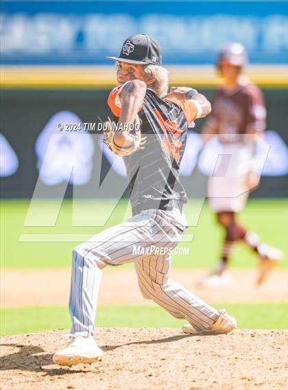 Thumbnail 2 in Ira vs. Fayetteville (UIL 1A Baseball Final) photogallery.