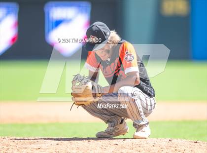 Thumbnail 2 in Ira vs. Fayetteville (UIL 1A Baseball Final) photogallery.