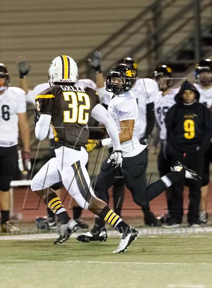 Thumbnail 2 in Hill @ St. Francis (CIF CCS D2 Playoff) photogallery.