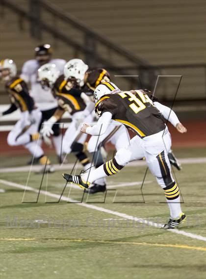 Thumbnail 2 in Hill @ St. Francis (CIF CCS D2 Playoff) photogallery.