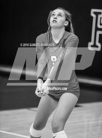 Thumbnail 2 in Redondo Union @ Harvard-Westlake photogallery.