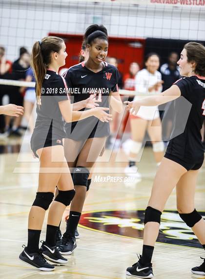 Thumbnail 3 in Redondo Union @ Harvard-Westlake photogallery.