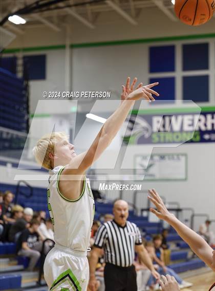 Thumbnail 3 in Minico @ Ridgeline photogallery.