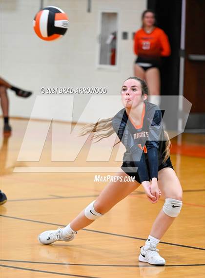 Thumbnail 3 in Ledford @ North Davidson photogallery.