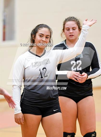 Thumbnail 3 in Ledford @ North Davidson photogallery.