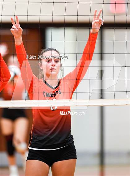 Thumbnail 1 in Ledford @ North Davidson photogallery.