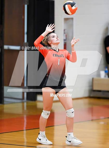 Thumbnail 3 in Ledford @ North Davidson photogallery.