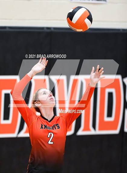 Thumbnail 1 in Ledford @ North Davidson photogallery.