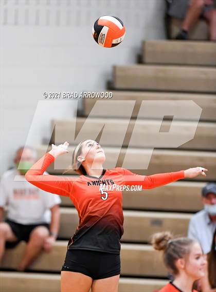 Thumbnail 1 in Ledford @ North Davidson photogallery.