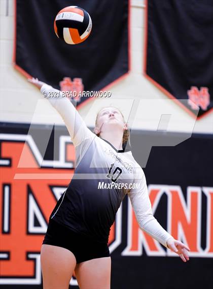 Thumbnail 1 in Ledford @ North Davidson photogallery.