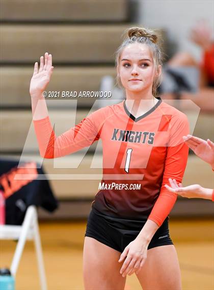 Thumbnail 2 in Ledford @ North Davidson photogallery.