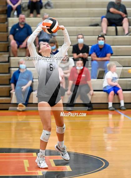 Thumbnail 3 in Ledford @ North Davidson photogallery.