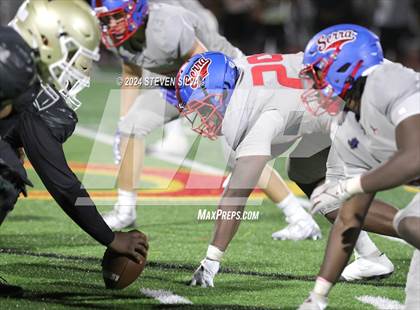 Thumbnail 2 in Long Beach Poly vs. Serra (Honor Bowl) photogallery.