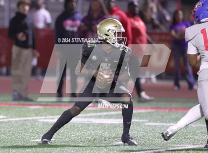 Thumbnail 1 in Long Beach Poly vs. Serra (Honor Bowl) photogallery.
