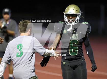 Thumbnail 2 in Long Beach Poly vs. Serra (Honor Bowl) photogallery.