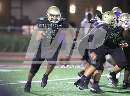 Thumbnail 2 in Long Beach Poly vs. Serra (Honor Bowl) photogallery.