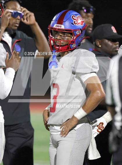 Thumbnail 2 in Long Beach Poly vs. Serra (Honor Bowl) photogallery.