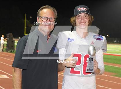 Thumbnail 2 in Long Beach Poly vs. Serra (Honor Bowl) photogallery.