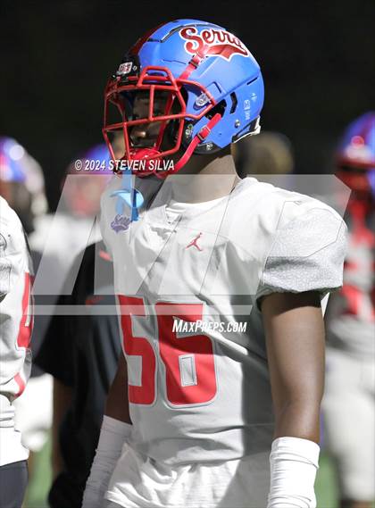 Thumbnail 2 in Long Beach Poly vs. Serra (Honor Bowl) photogallery.