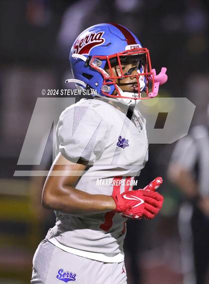 Thumbnail 1 in Long Beach Poly vs. Serra (Honor Bowl) photogallery.