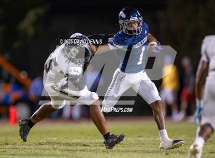 Thumbnail 1 in Stockdale @ Bakersfield photogallery.