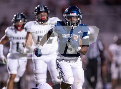 Thumbnail 1 in Stockdale @ Bakersfield photogallery.