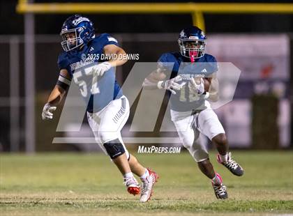 Thumbnail 1 in Stockdale @ Bakersfield photogallery.