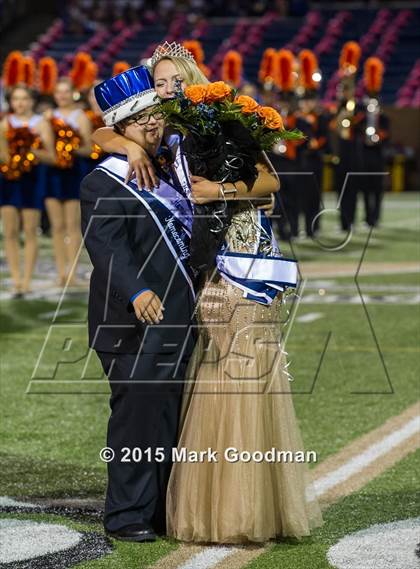 Thumbnail 1 in Seven Lakes vs Katy Taylor photogallery.