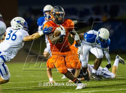 Thumbnail 3 in Seven Lakes vs Katy Taylor photogallery.