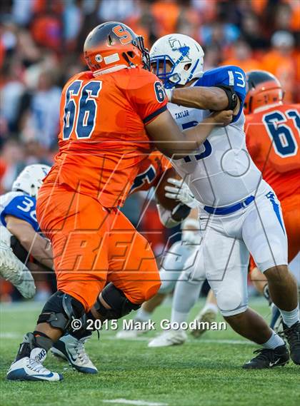 Thumbnail 2 in Seven Lakes vs Katy Taylor photogallery.