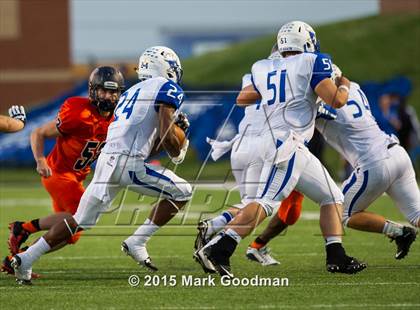 Thumbnail 1 in Seven Lakes vs Katy Taylor photogallery.