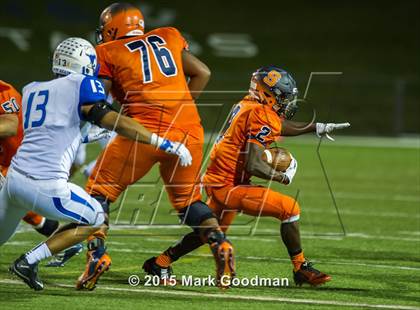 Thumbnail 2 in Seven Lakes vs Katy Taylor photogallery.