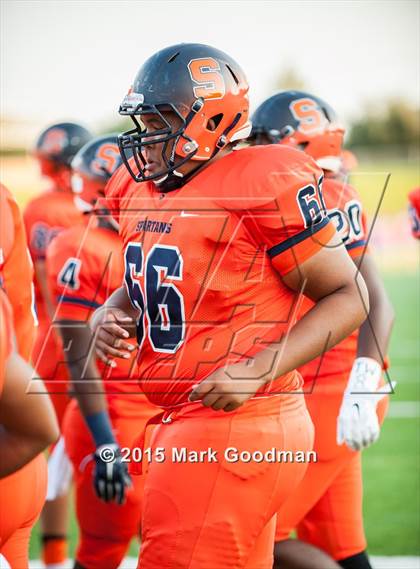 Thumbnail 2 in Seven Lakes vs Katy Taylor photogallery.