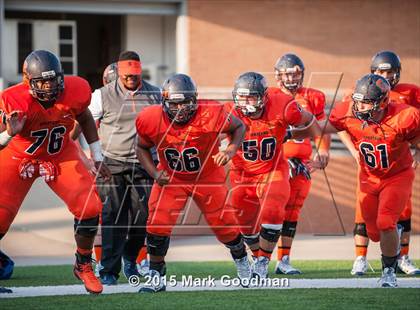 Thumbnail 2 in Seven Lakes vs Katy Taylor photogallery.