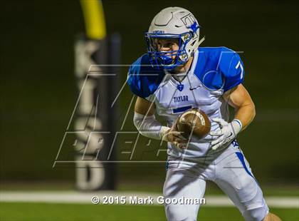 Thumbnail 3 in Seven Lakes vs Katy Taylor photogallery.