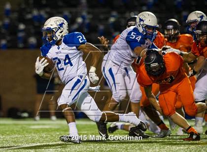 Thumbnail 2 in Seven Lakes vs Katy Taylor photogallery.