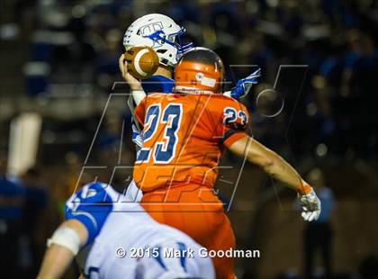 Thumbnail 2 in Seven Lakes vs Katy Taylor photogallery.