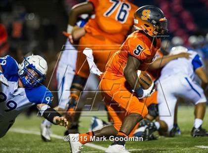 Thumbnail 3 in Seven Lakes vs Katy Taylor photogallery.