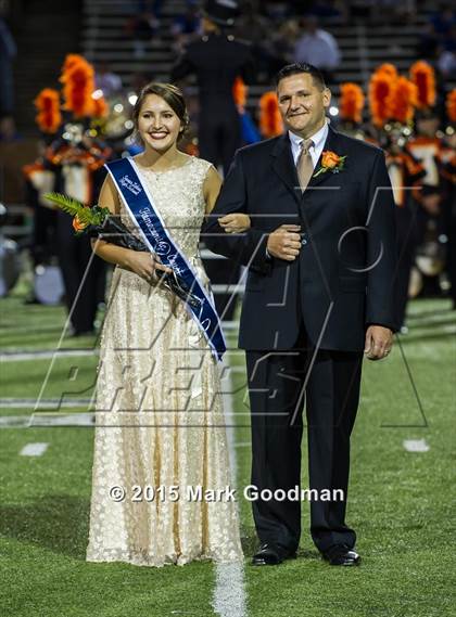 Thumbnail 1 in Seven Lakes vs Katy Taylor photogallery.